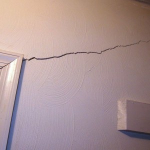 Foundation Failure - Drywall Crack
